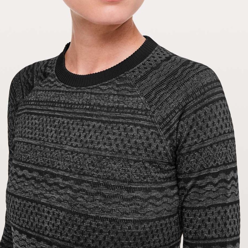 Lululemon Rest Less Pullover size 6 Black/ White (Third Release) Long Sleeve - Picture 7 of 13